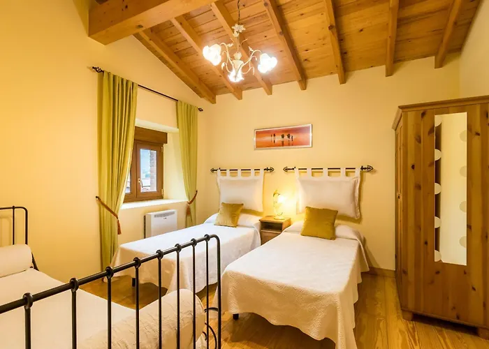 Casa Lindelagua * Pámanes